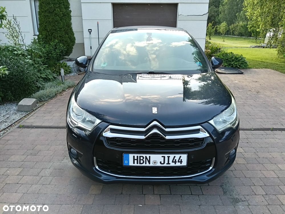 Citroën DS4 1.6 e-HDi SoChic MCP - 2