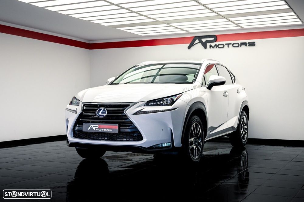 Lexus NX 300h Executive - 5