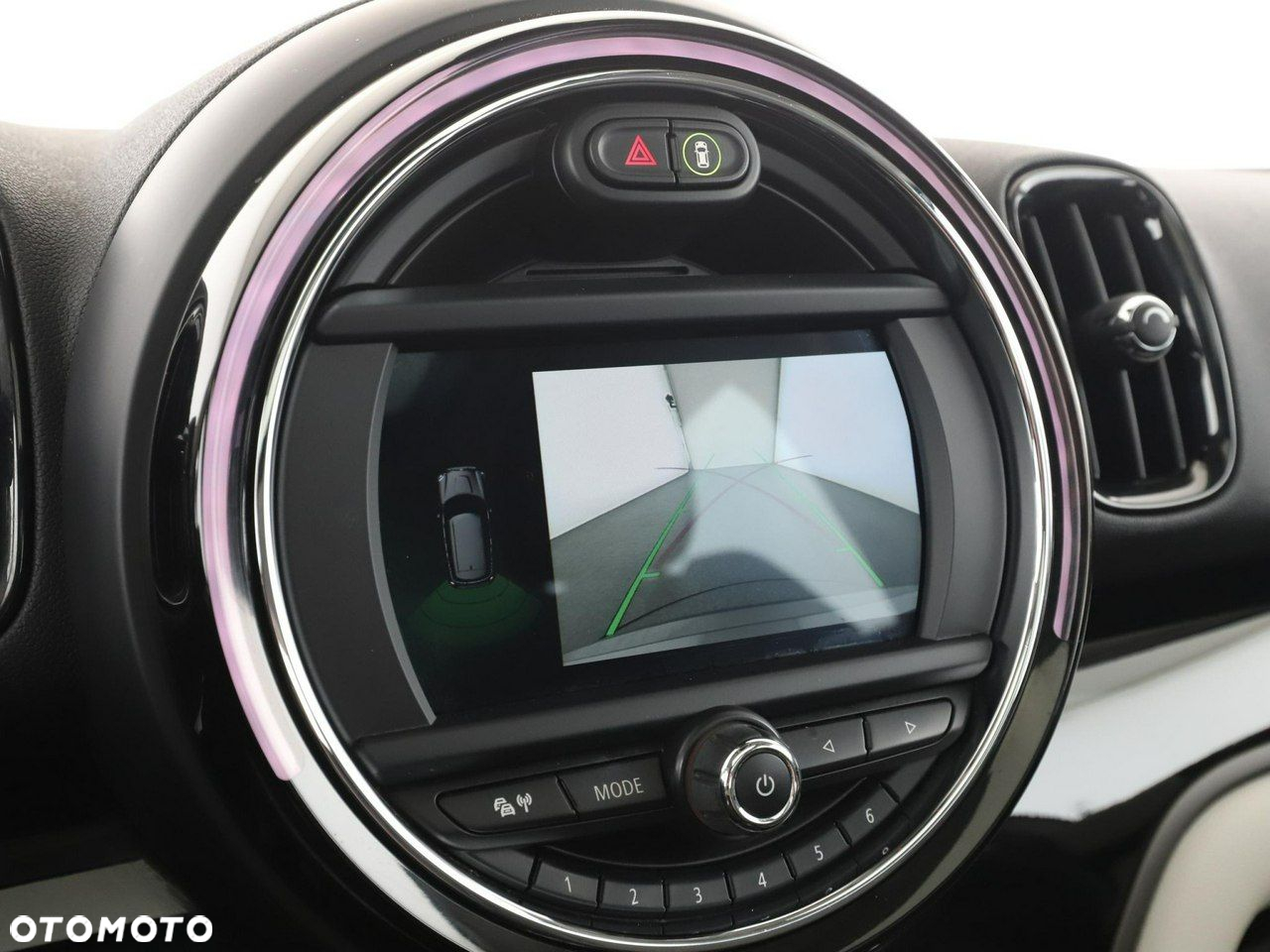 MINI Countryman Cooper S E ALL4 - 24