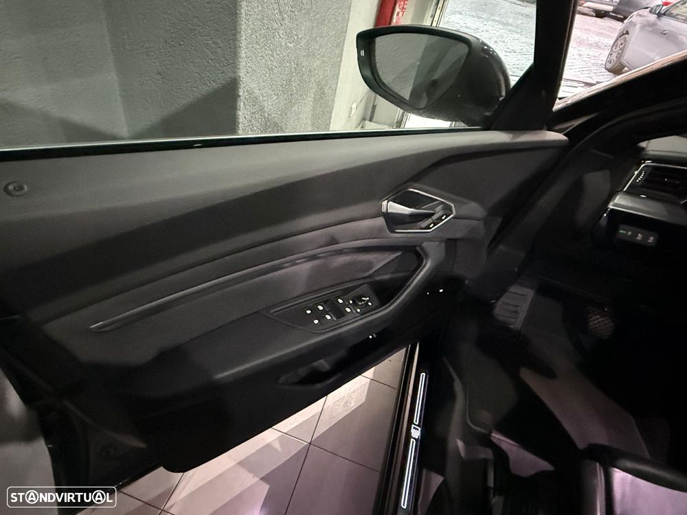 Audi e-tron 55 quattro S line - 15