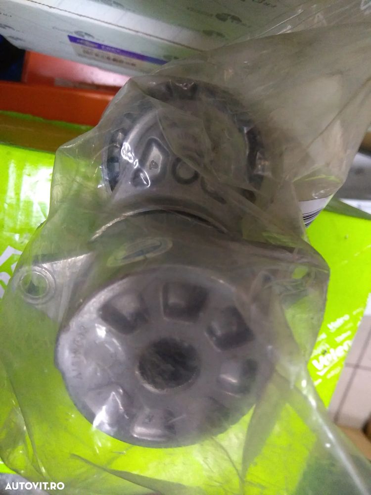 intinzator cu rola W204, X204, W207, W212, W639, W906 - 2