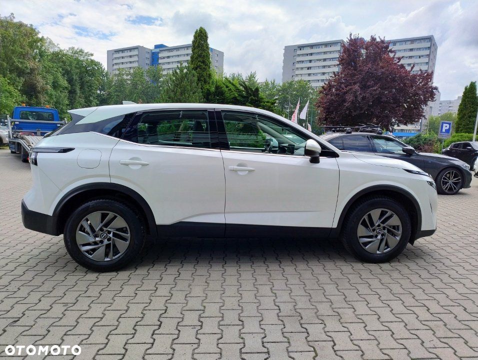 Nissan Qashqai - 4