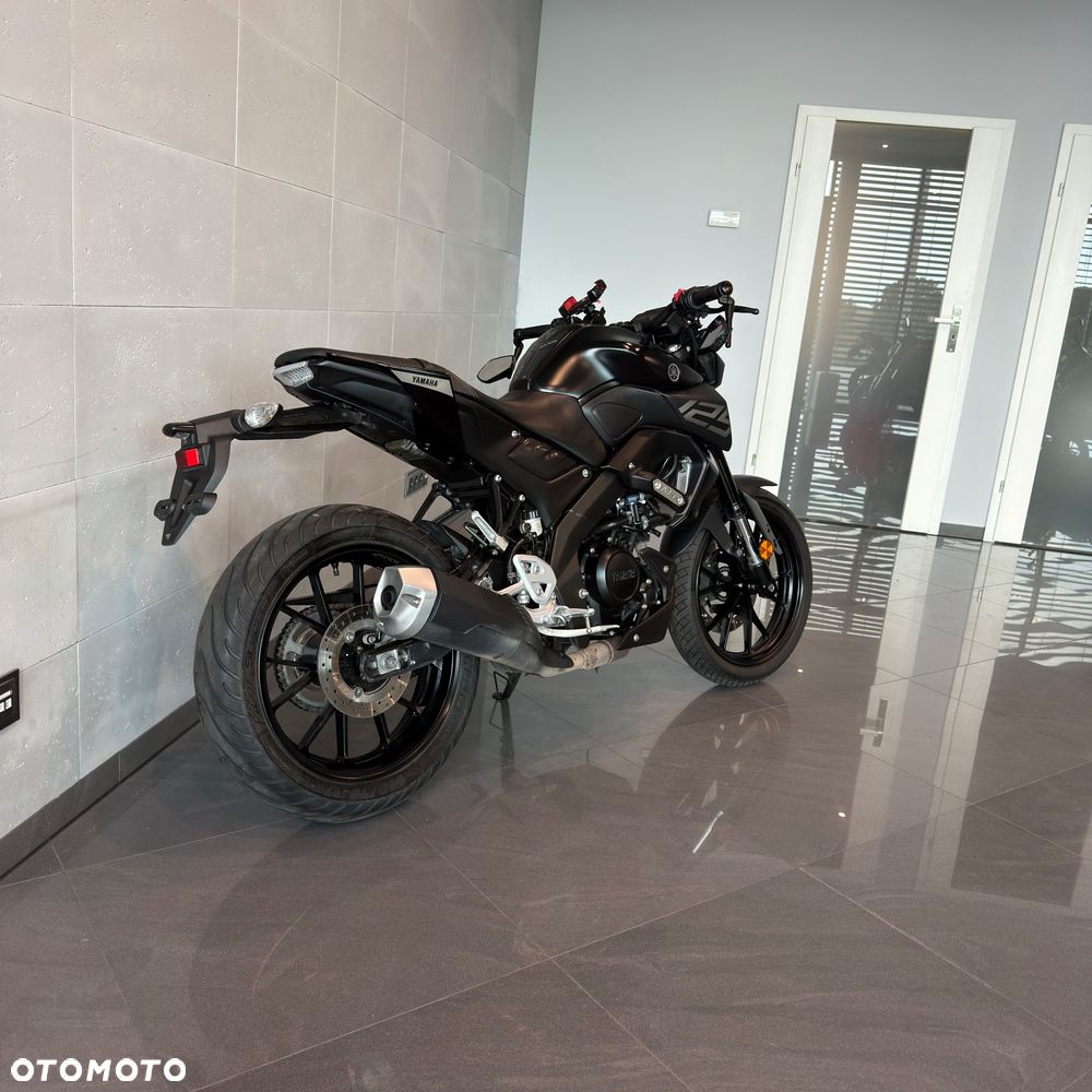 Yamaha MT - 3