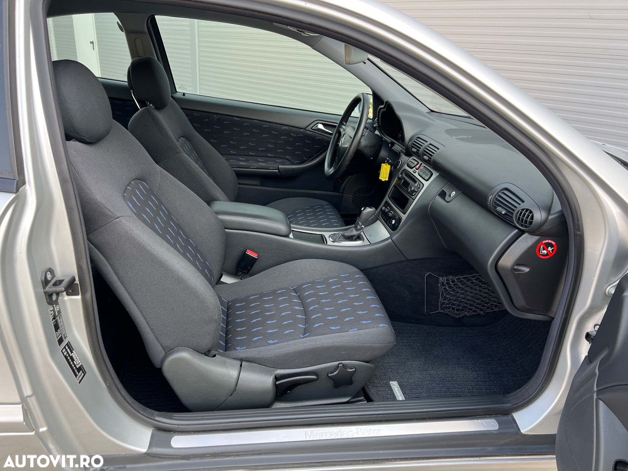 Mercedes-Benz C 180 Kompressor Sportcoupe Automatik - 9