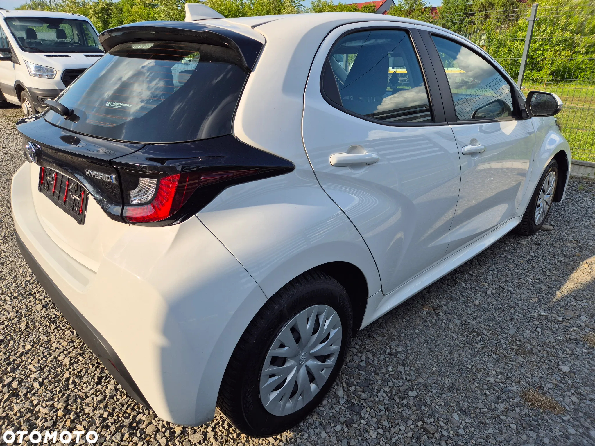 Toyota Yaris Hybrid 1.5 Comfort - 3