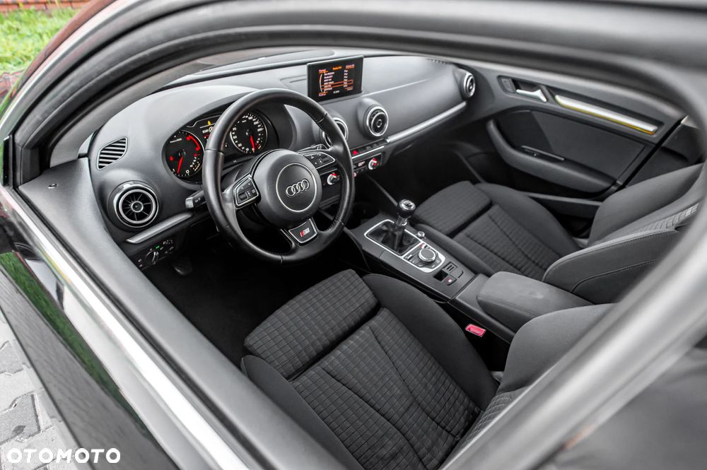 Audi A3 Sportback 2.0 TDI Quattro Attraction - 20