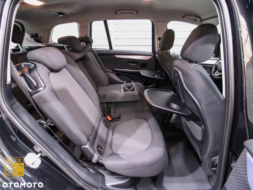 BMW Seria 2 216d Gran Tourer Advantage - 11
