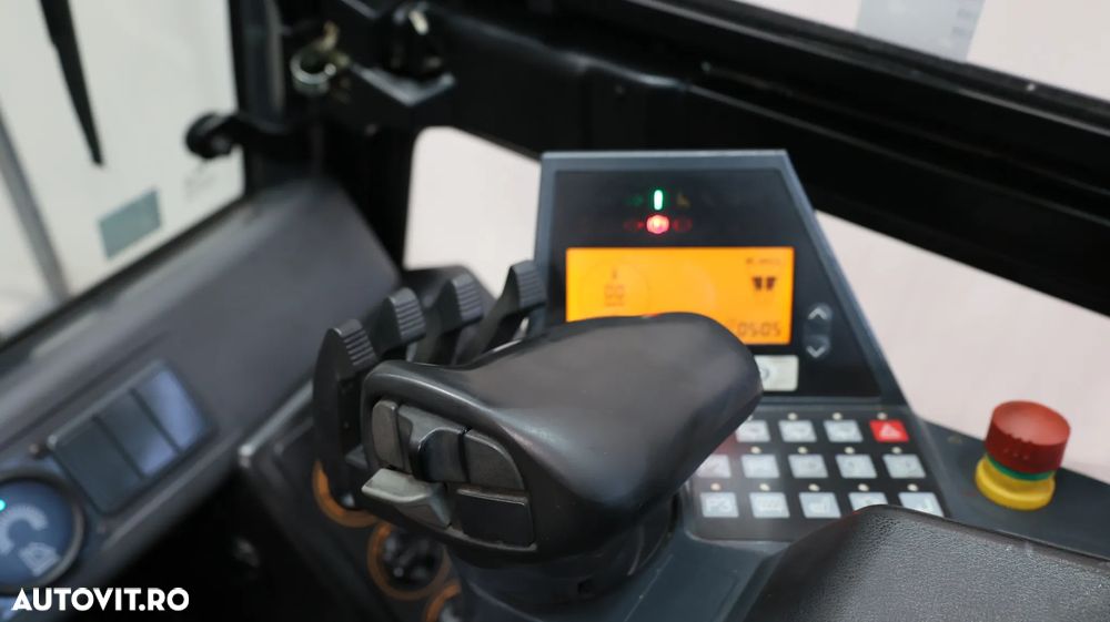 Jungheinrich TFG 320s - 11