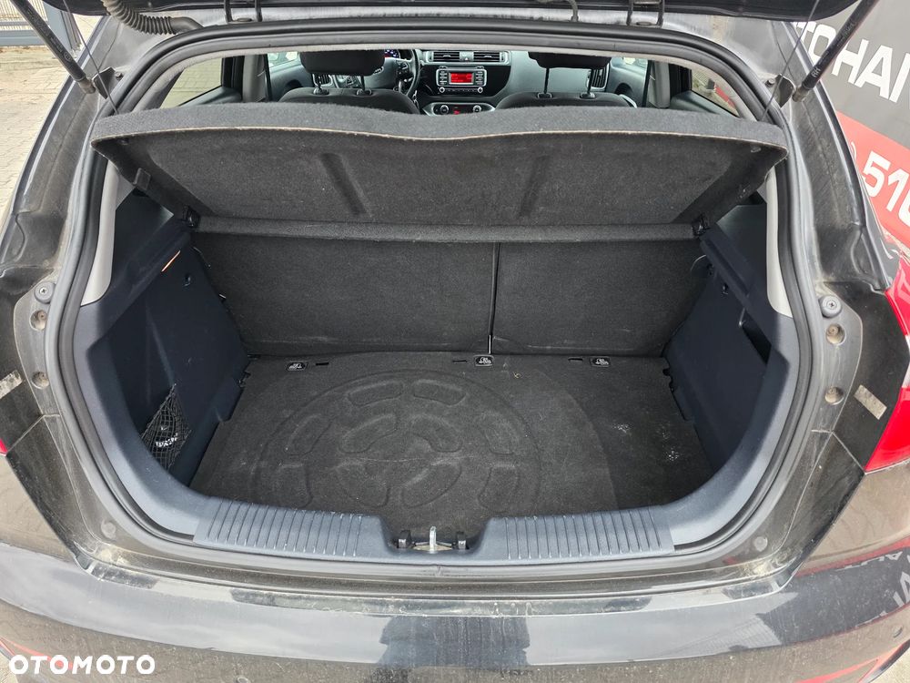 Kia Rio 1.2 ISG Uefa Euro 2016 - 10