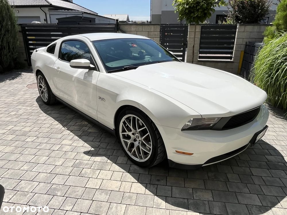 Ford Mustang 5.0 V8 GT - 1