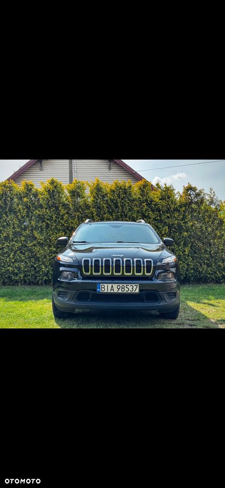 Jeep Cherokee - 2