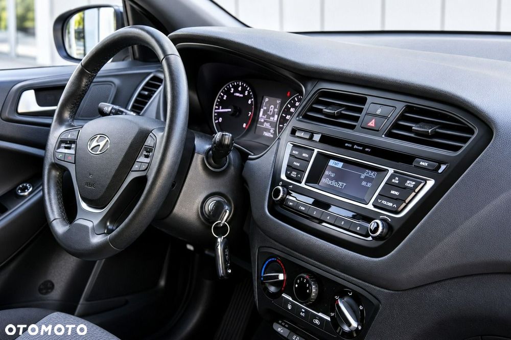 Hyundai i20 1.2 Passion Plus - 13