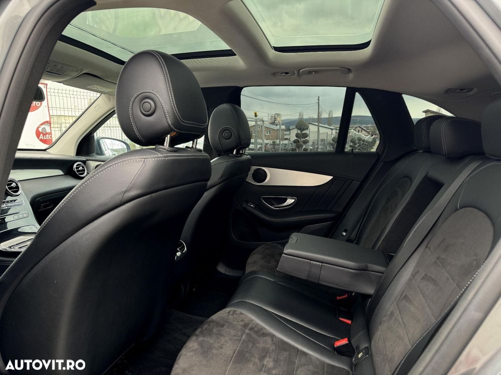 Mercedes-Benz GLC - 31