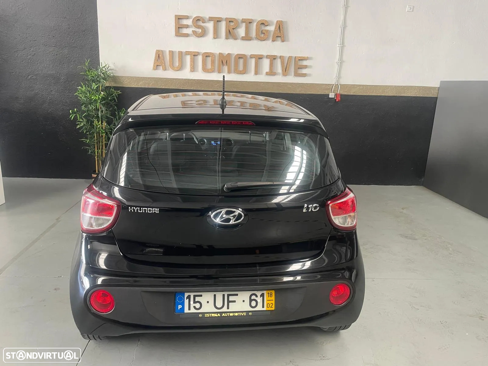 Hyundai i10 1.0 Urban - 12