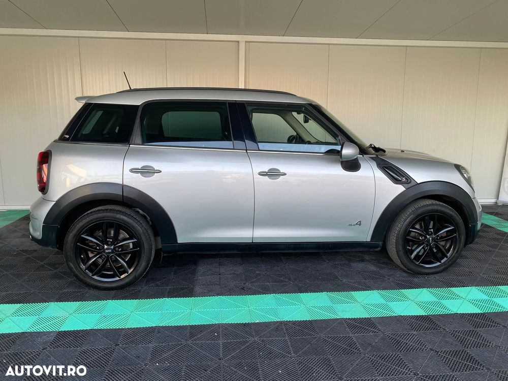 Mini Countryman - 2