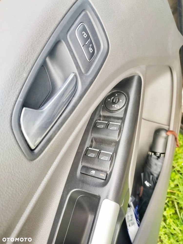 Ford Tourneo Connect 1.5 TDCi Titanium - 13