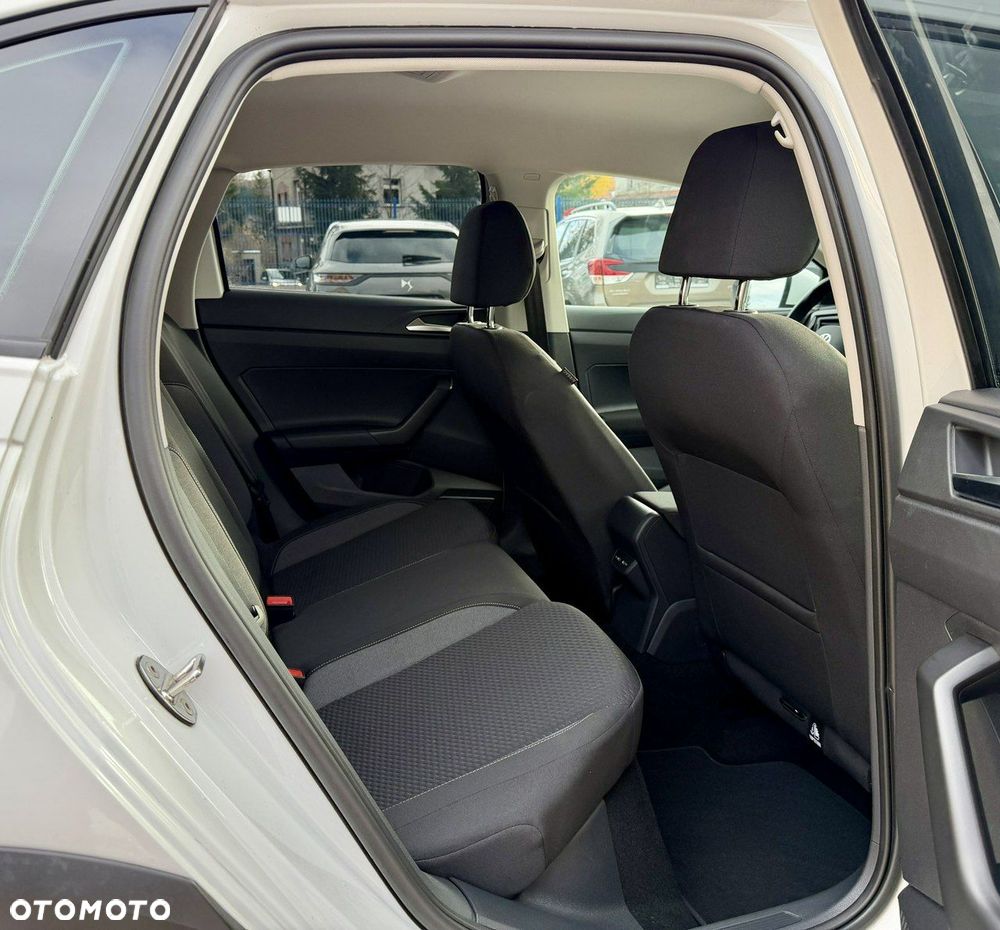 Volkswagen Taigo - 12