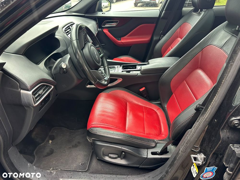 Jaguar F-Pace 2.0 i4D AWD R-Sport - 10