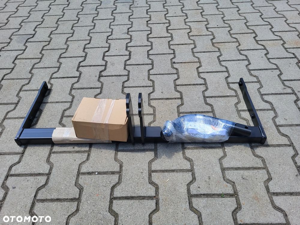 Hak holowniczy  Volkswagen GOLF VII  Sportsvan  od 06.2014r. kula odkęcana - 2