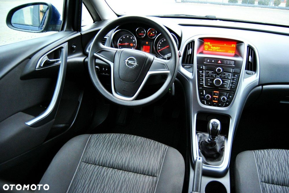 Opel Astra 1.4 Selection - 7