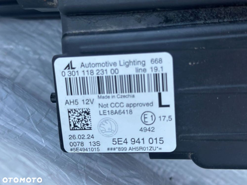 LAMPA LEWA PRZÓD SKODA OCTAVIA 4 IV FULL LED 5E4941015 - 16