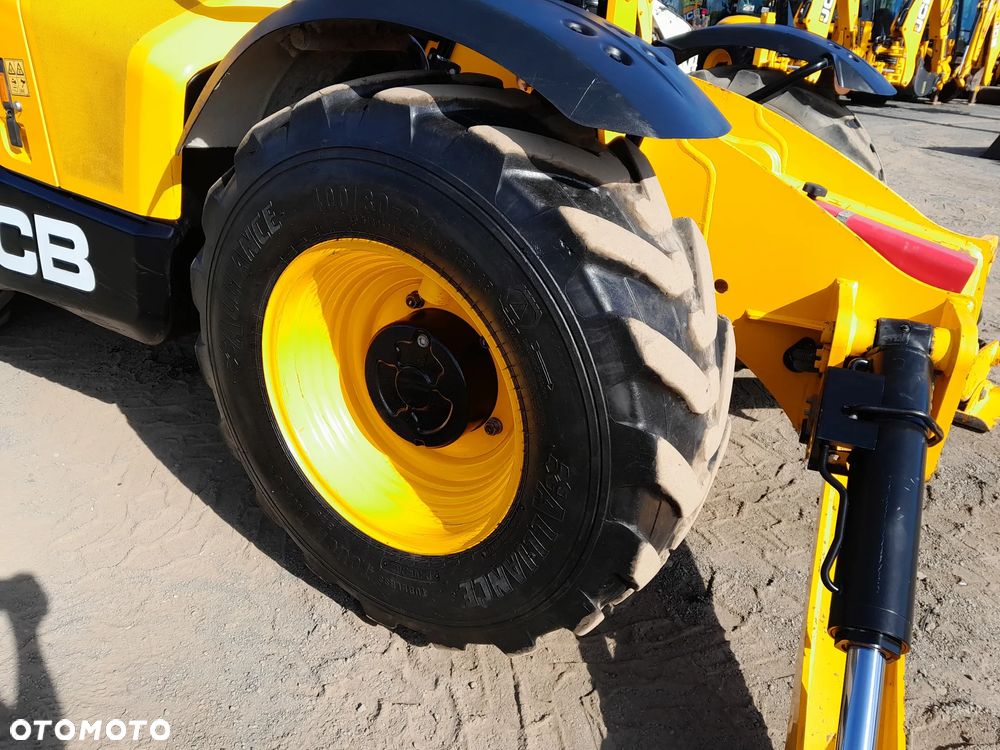 JCB 535-125 HI VIZ - 15