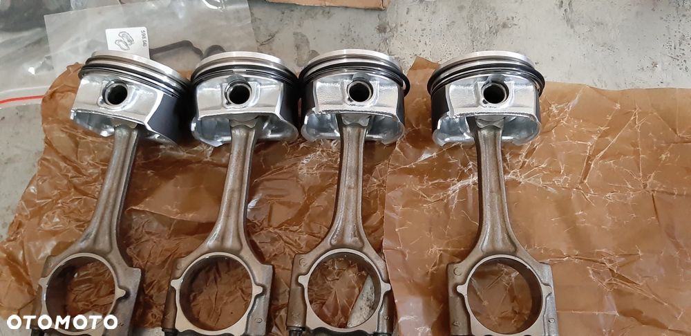 Volkswagen Golf 2.0 GTI DSG - 31