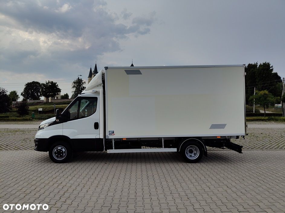 Iveco Daily 35/50C16 3.0 Chłodnia -29*C/+29*C 8 EuroPalet 4.20m. Zasilanie 230V JAK NOWY!! Salon PL!!1 WŁ! FULL SERWIS!! - 3