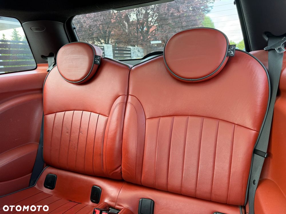 MINI Cooper 50 Mayfair - 23