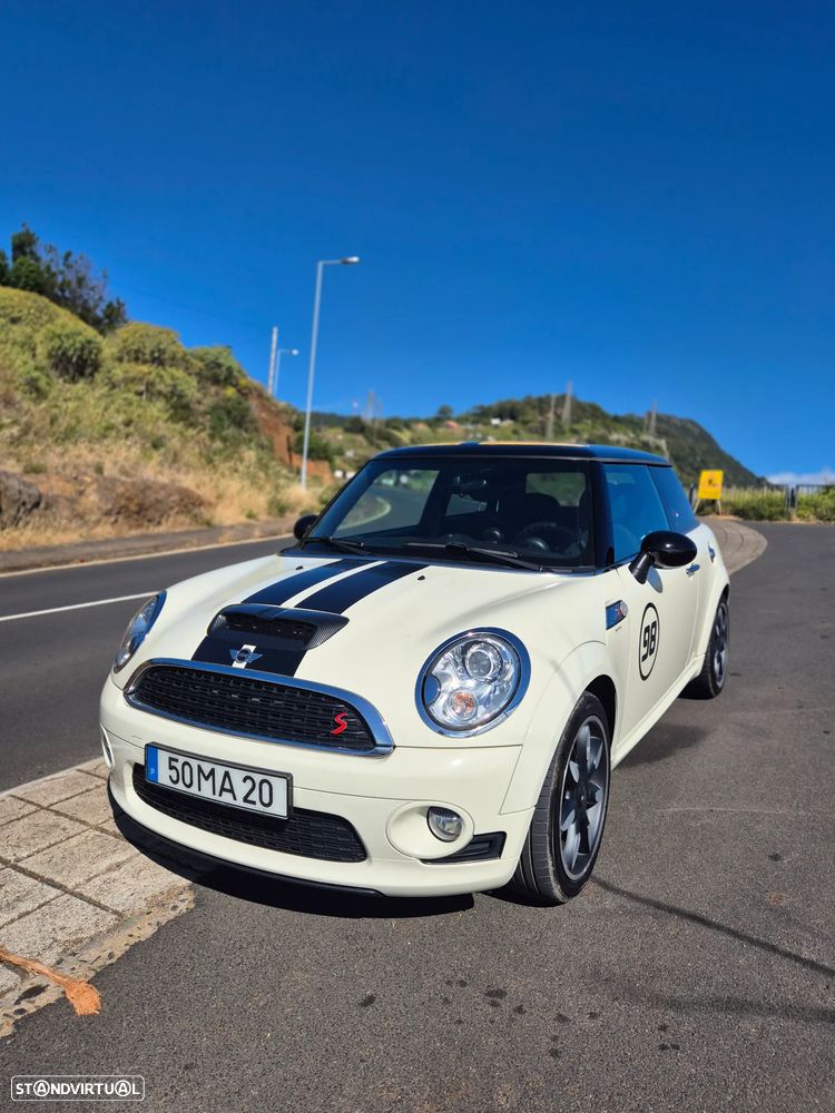 MINI 3 Portas Cooper S - 2