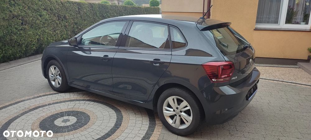 Volkswagen Polo - 9