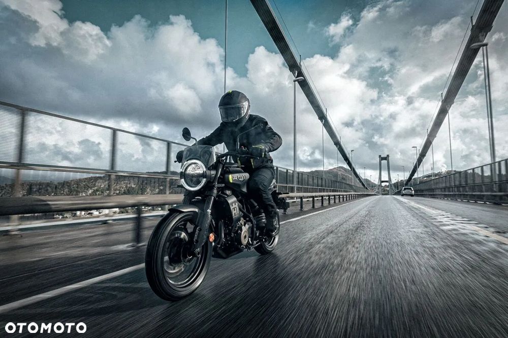 Husqvarna Svartpilen - 8