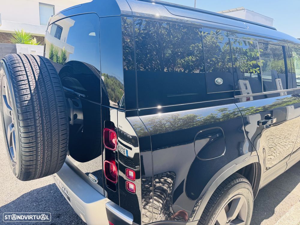 Land Rover Defender - 21