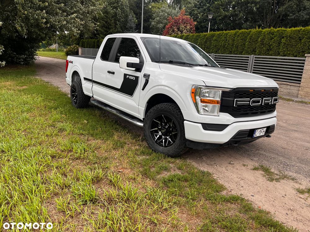 Ford F150 - 4