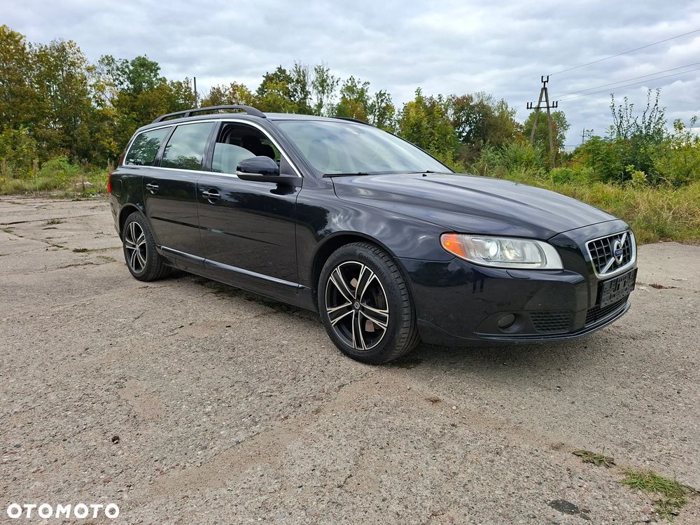 Volvo V70 2.5T Momentum - 8