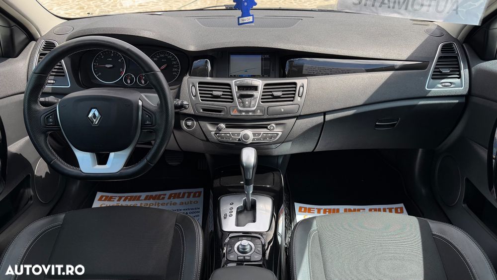 Renault Laguna dCi 150 FAP Aut. Initiale - 9