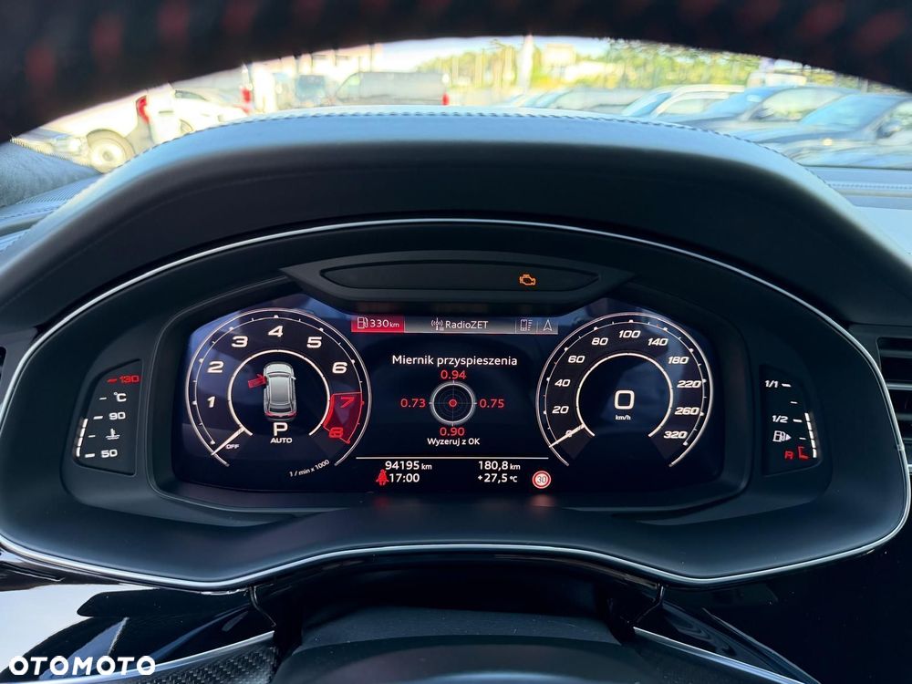 Audi RS Q8 - 12
