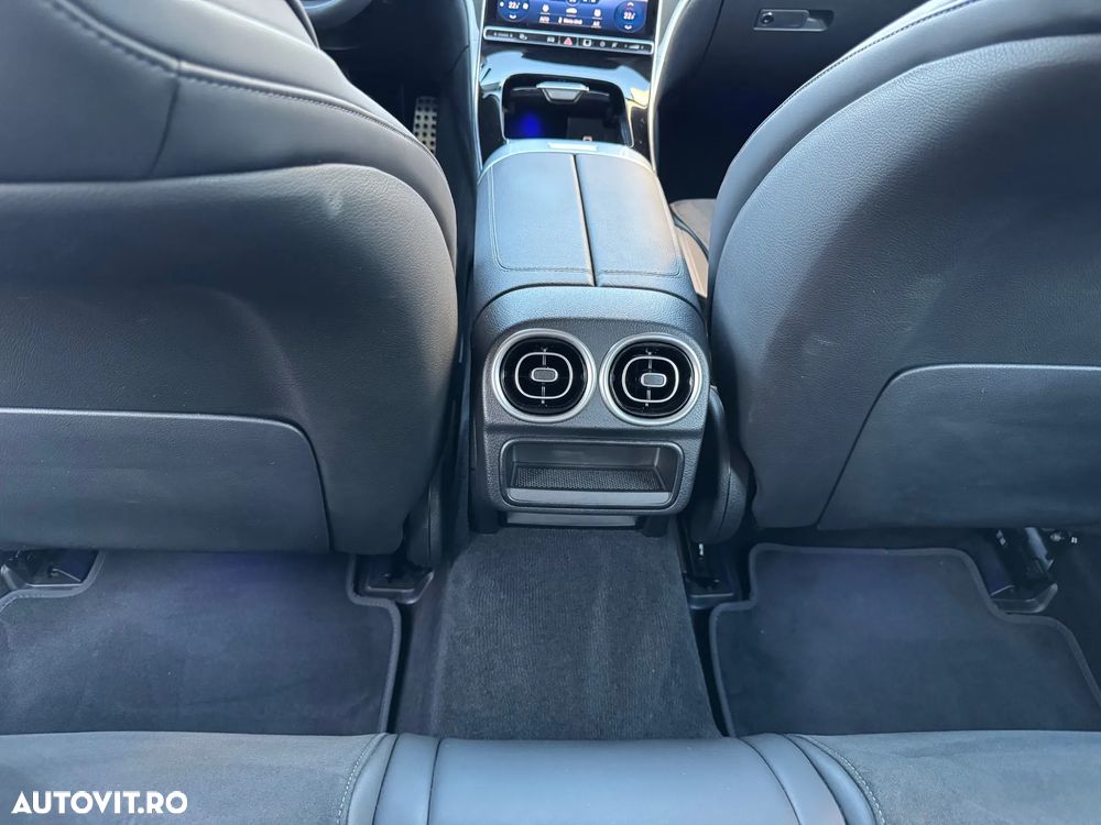 Mercedes-Benz C - 29