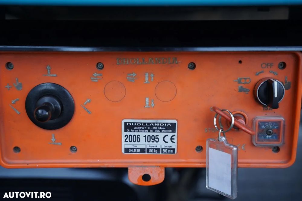 Iveco DAILY 35-160 / CONTAINER - 4,3 M / IZOTERM / DHOLLANDIA LIFT - 750 KG / DUBLU / IMPORTAT / EURO 6 - 23