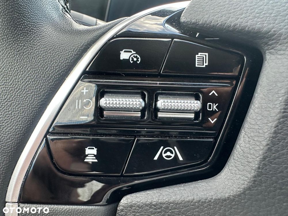 Kia Niro 1.6 GDI Hybrid L Business Line - 13