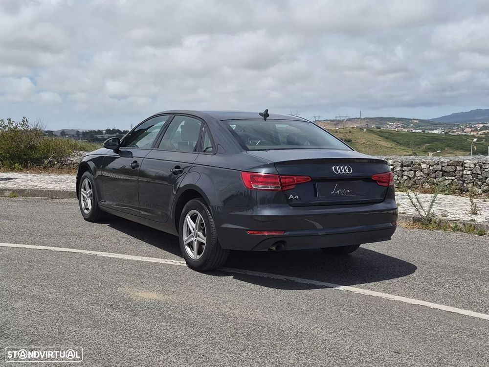 Audi A4 2.0 TDI Advance - 7