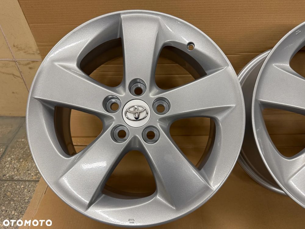 Toyota 17 x 7J ET50 - 4