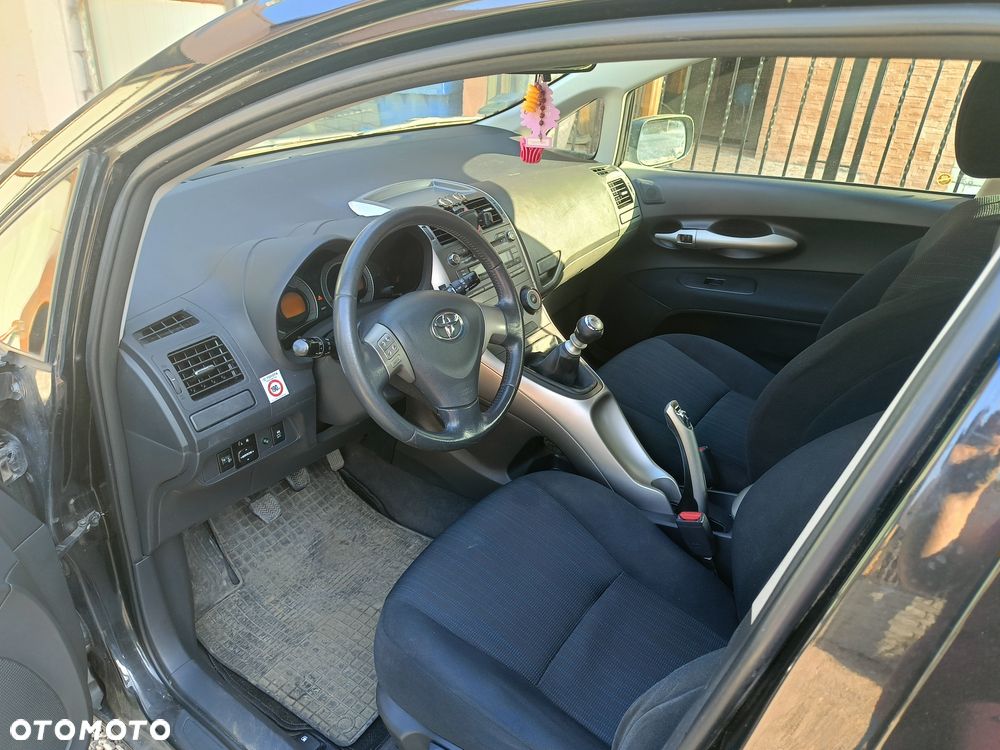 Toyota Auris - 6
