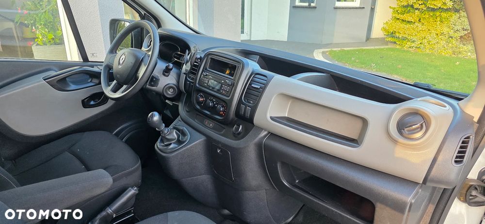 Renault Trafic - 17