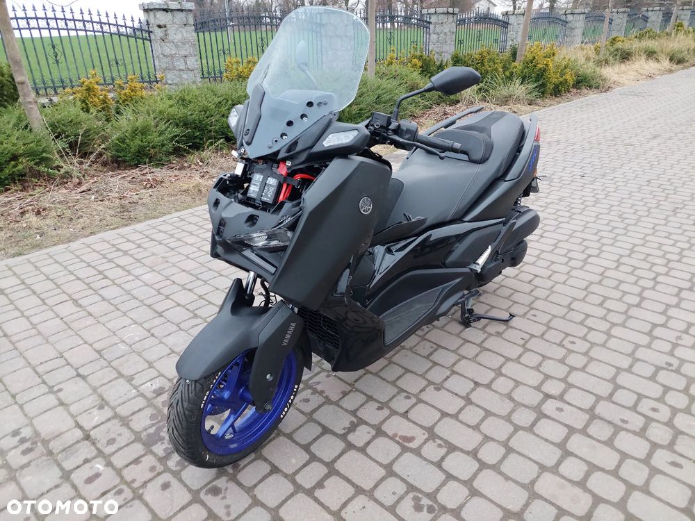 Yamaha X-max - 1