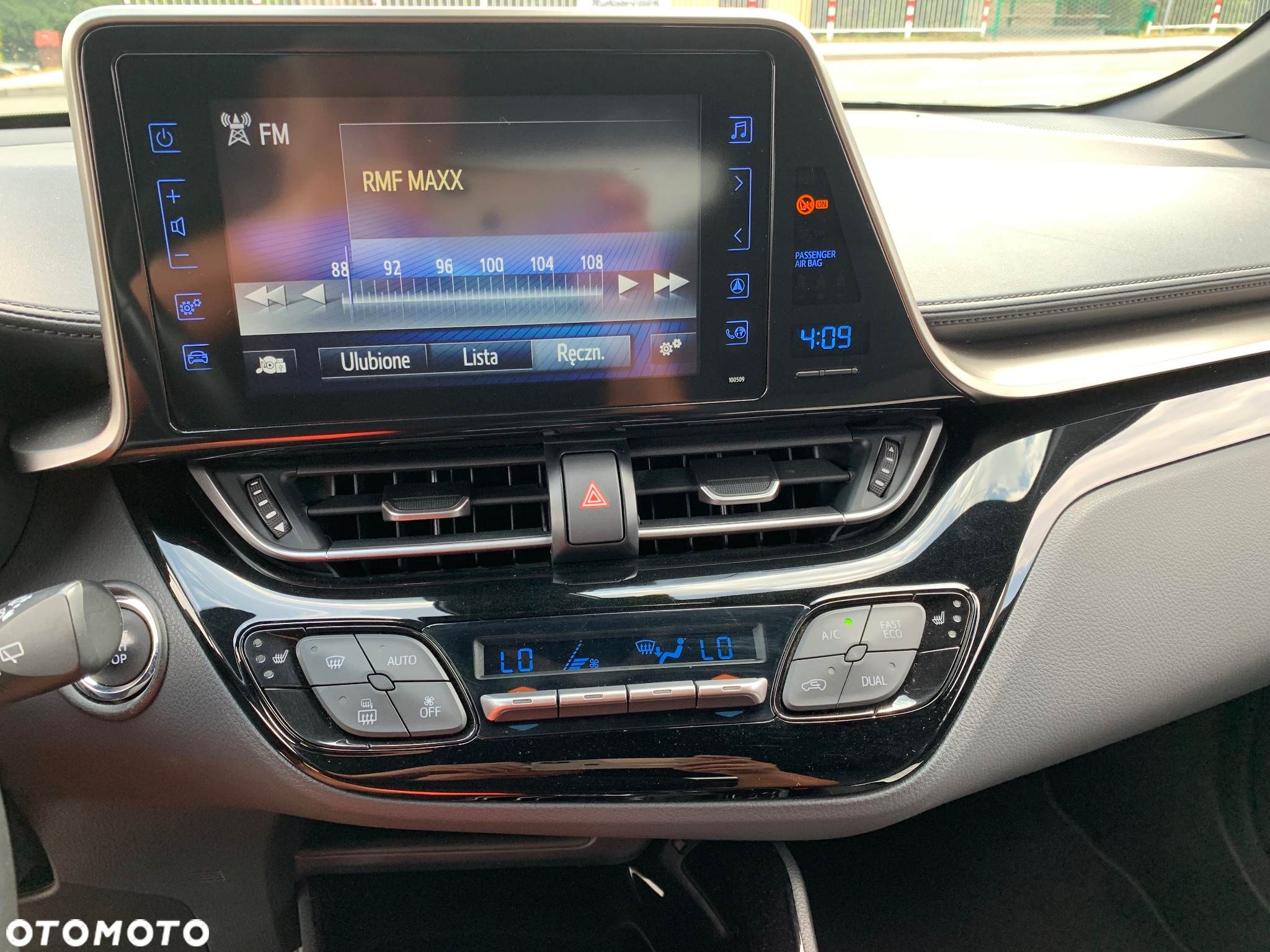Toyota C-HR 1.2 T Premium - 13