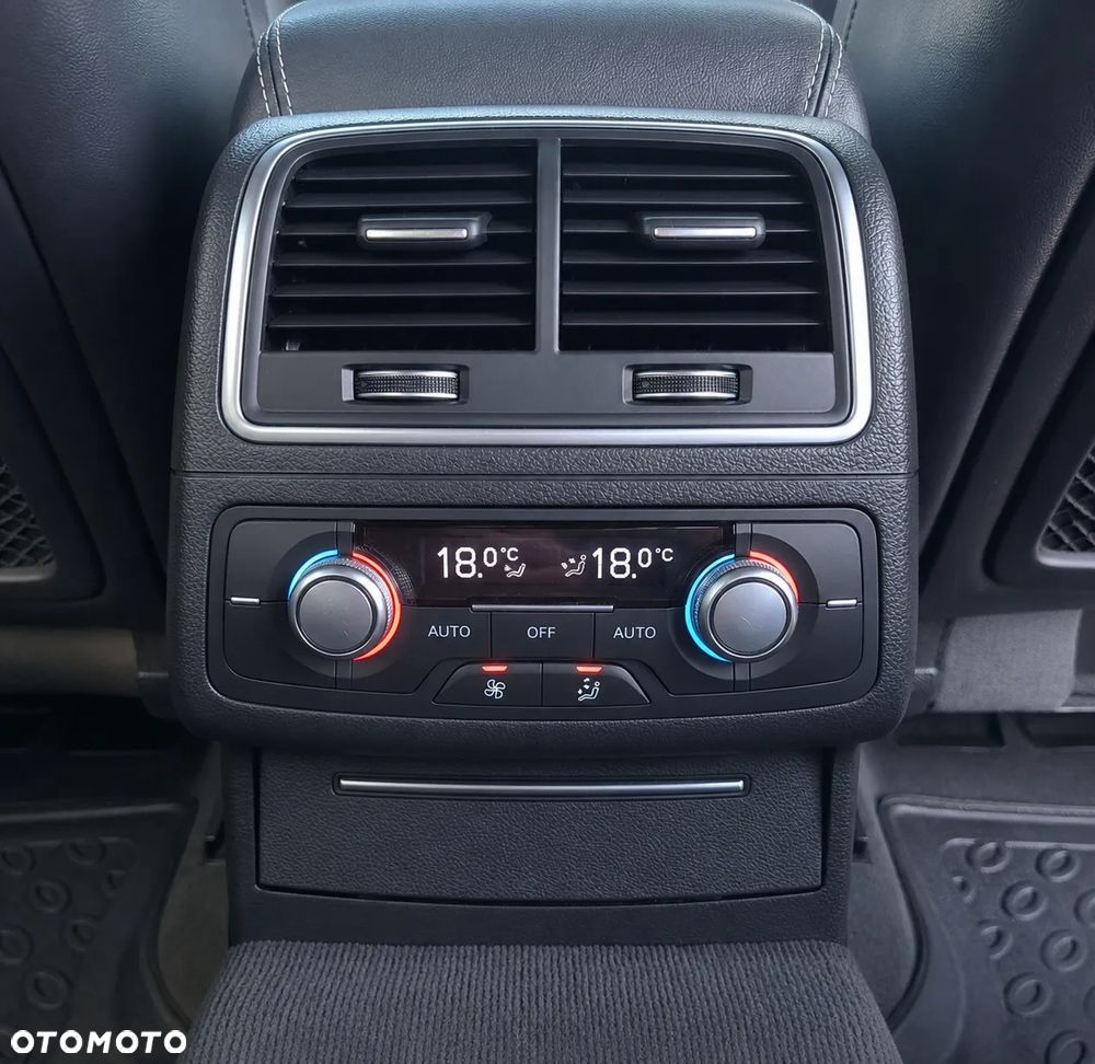 Audi A6 Avant - 27