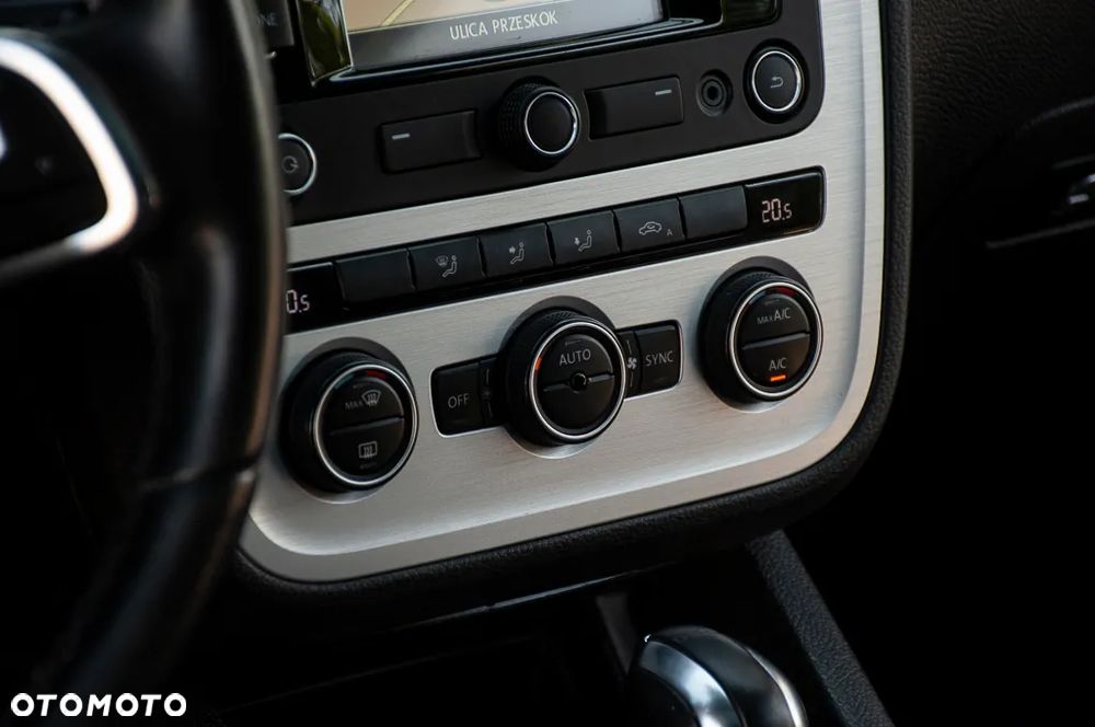 Volkswagen Scirocco 2.0 TSI (BlueMotion Technology) DSG - 36