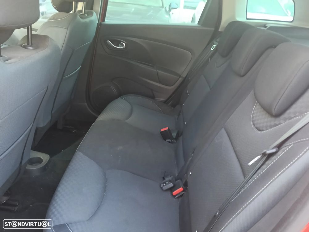 Renault Clio Sport Tourer 1.5 dCi GT Line - 18