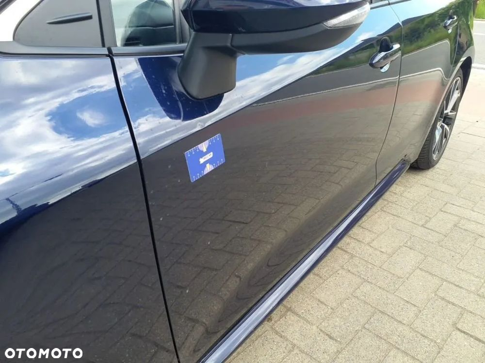 Toyota Corolla 1.8 Hybrid GR Sport - 21